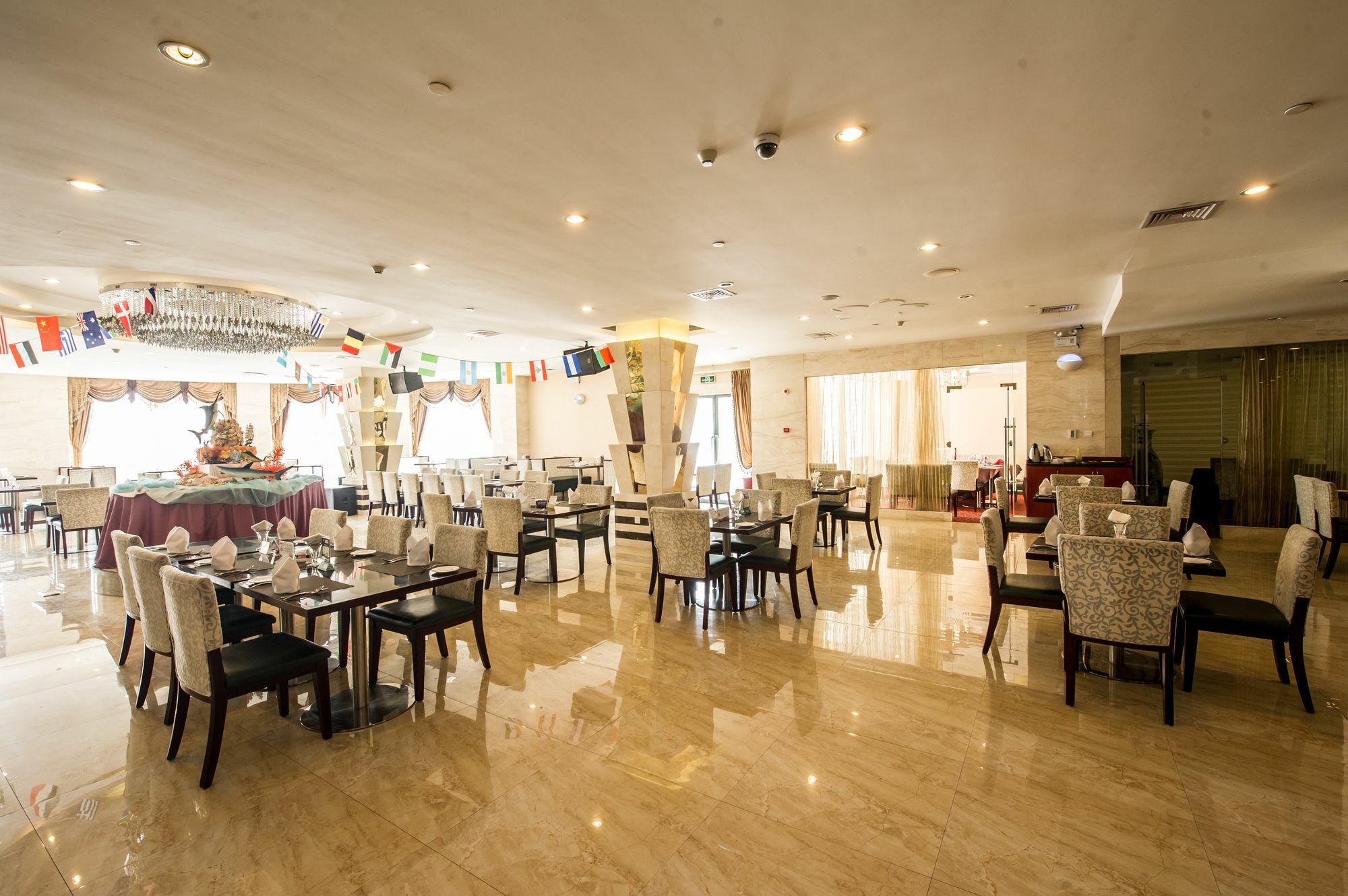 Hongyi Hotel Ухань Экстерьер фото